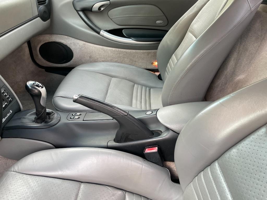 2001 Porsche Boxster S photo 21