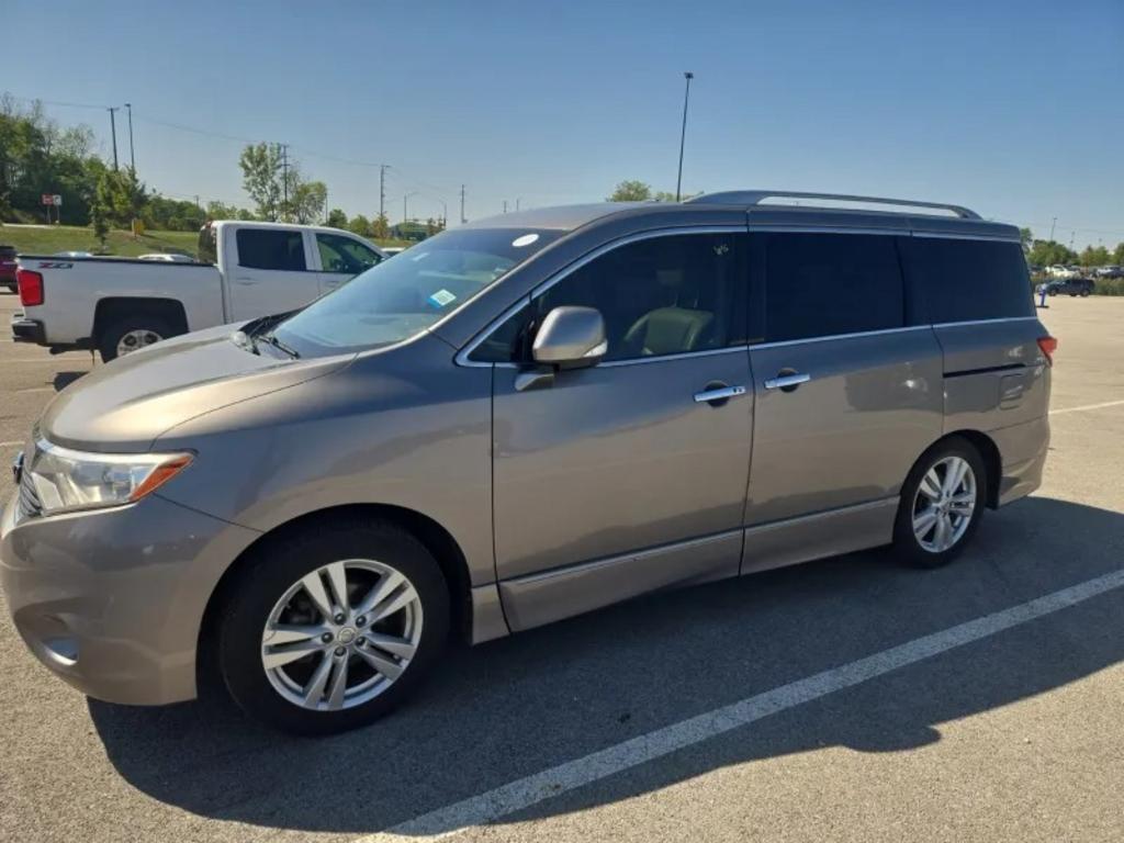 2012 Nissan Quest LE