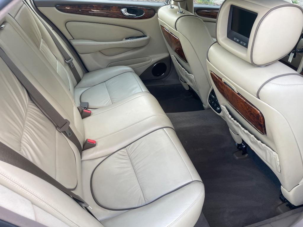 2007 Jaguar XJ Series Vanden Plas - Photo 27