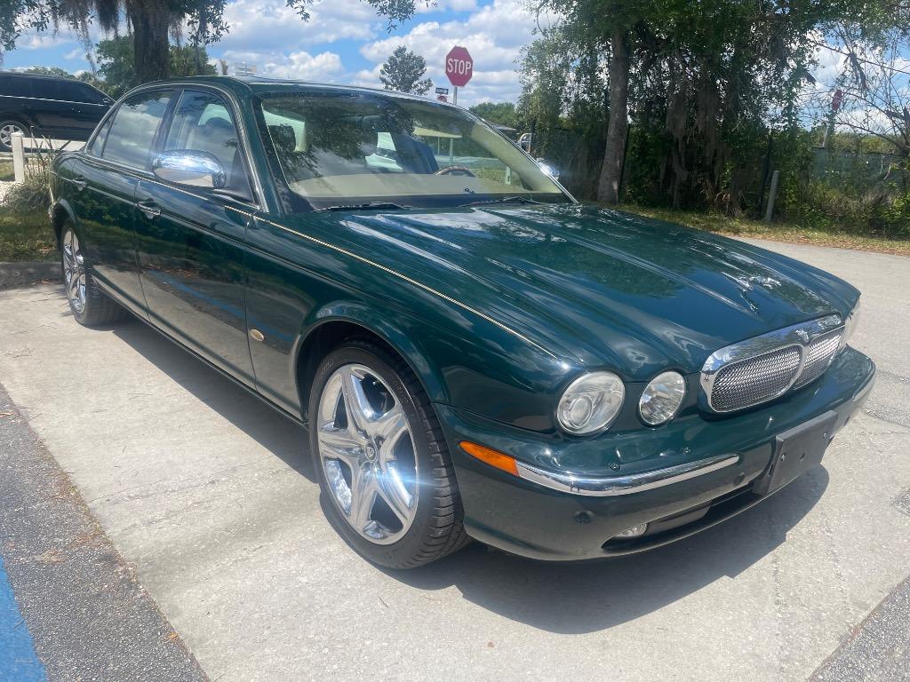 2007 Jaguar XJ Vanden Plas's photo