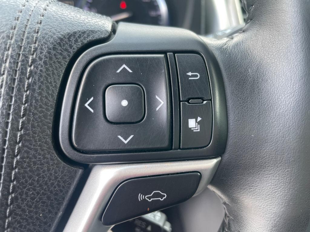 2015 Toyota Highlander Limited - Photo 25