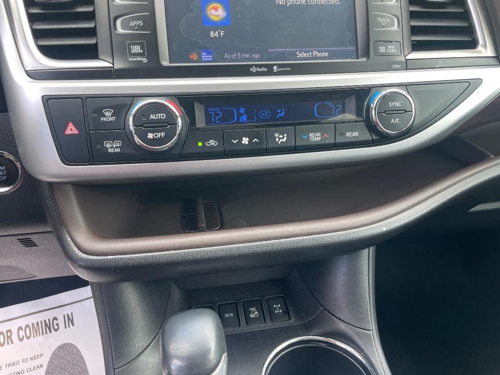 2015 Toyota Highlander Limited - Photo 19