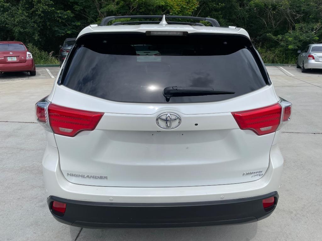 2015 Toyota Highlander Limited - Photo 7