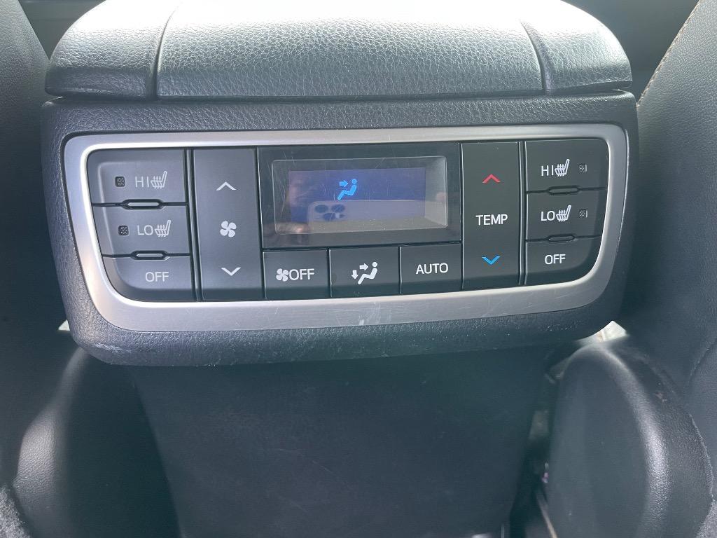 2015 Toyota Highlander Limited - Photo 29