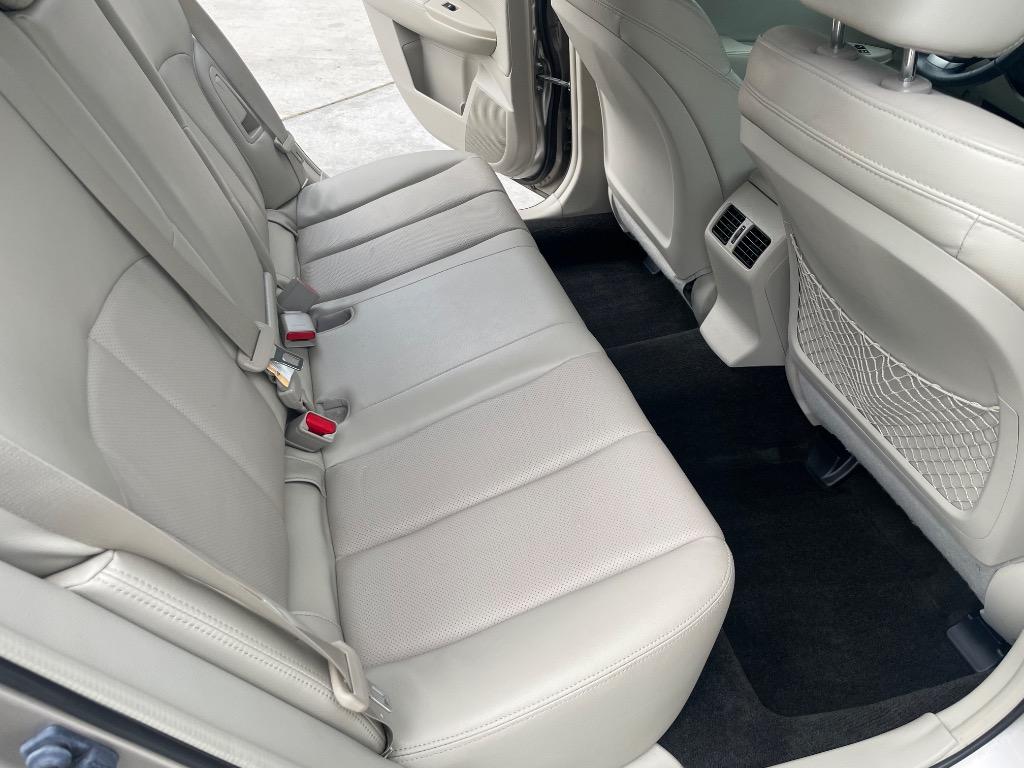 2014 Subaru Outback Limited - Photo 26