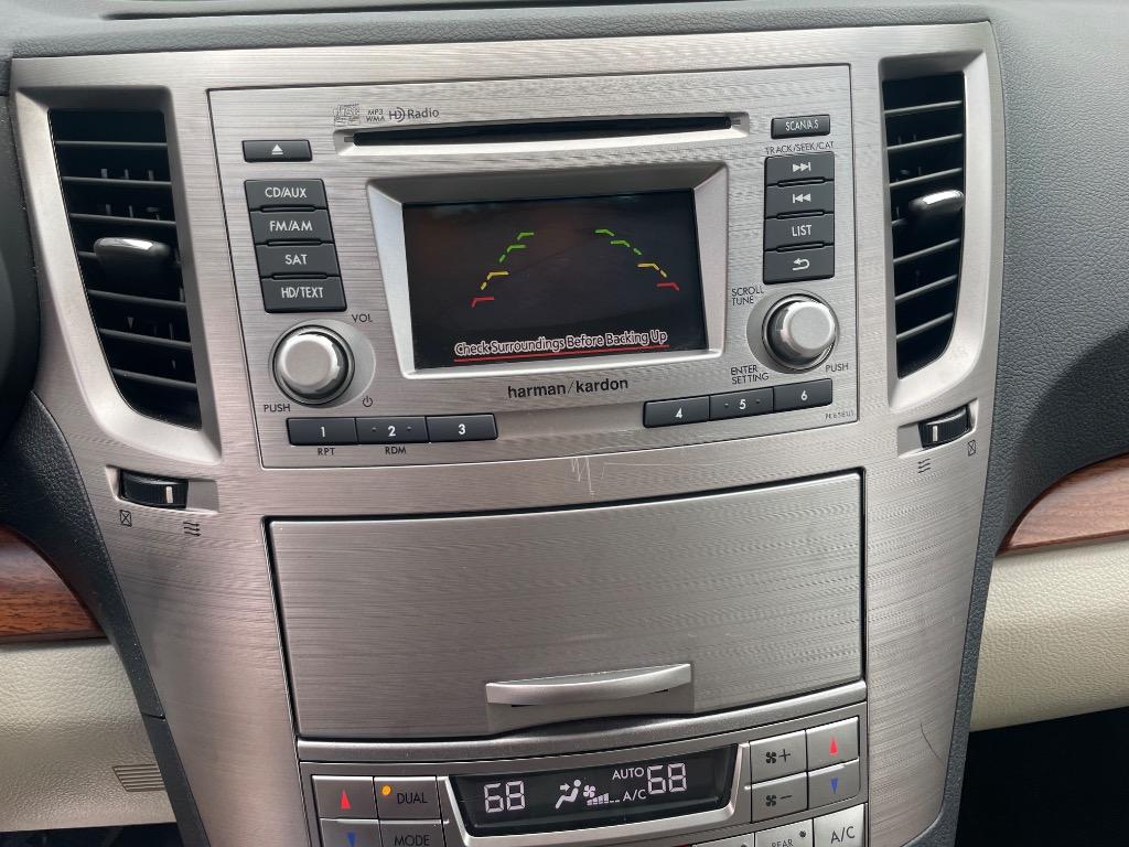 2014 Subaru Outback Limited - Photo 18