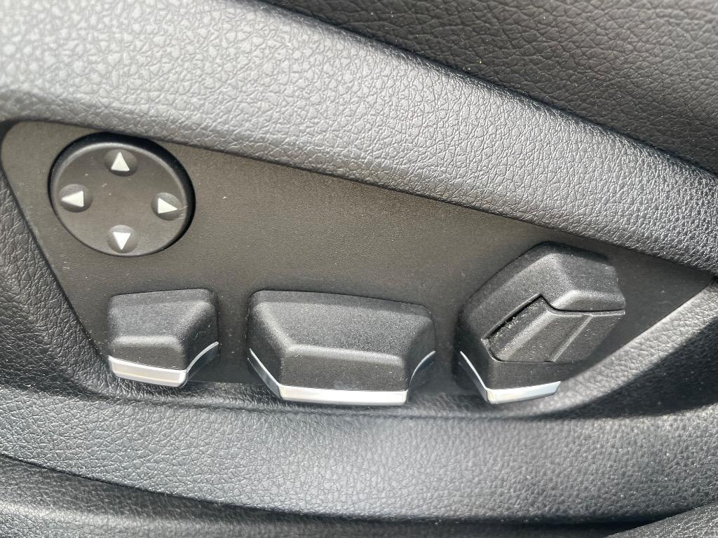 2011 BMW 5 Series 550i - Photo 13