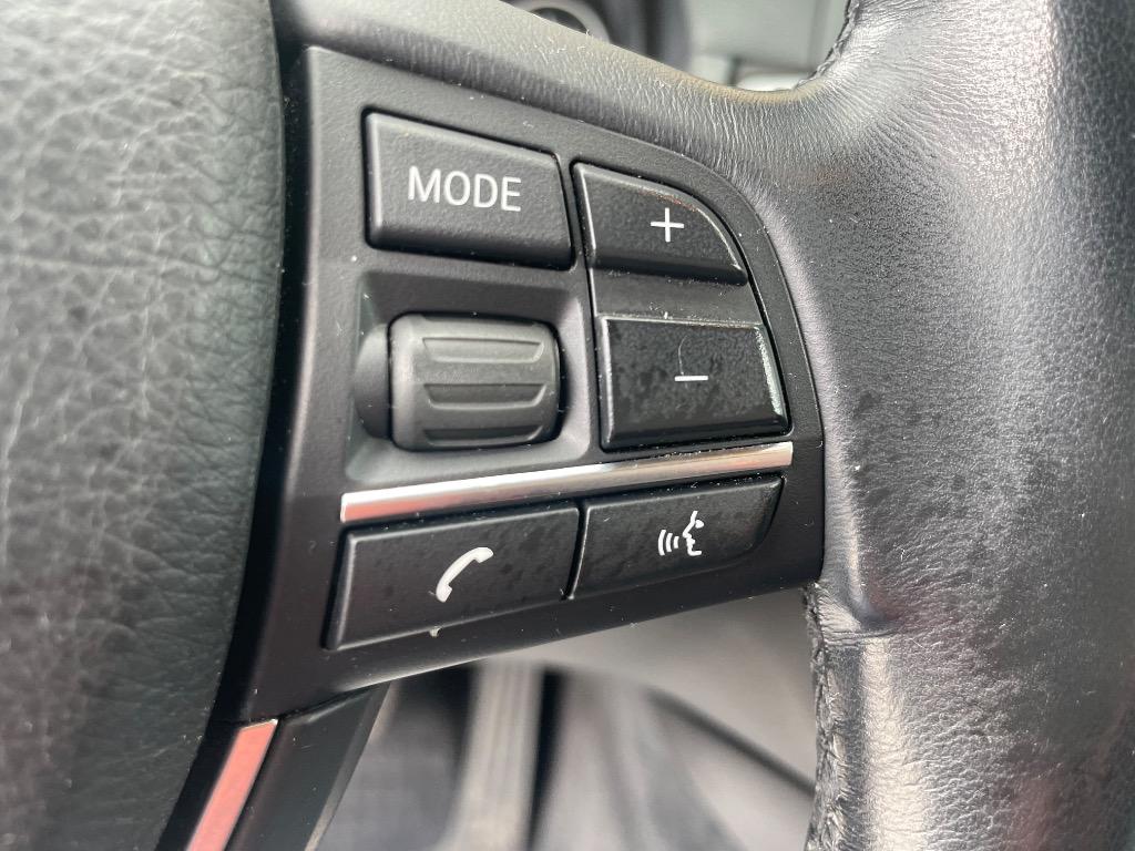 2011 BMW 5 Series 550i - Photo 23