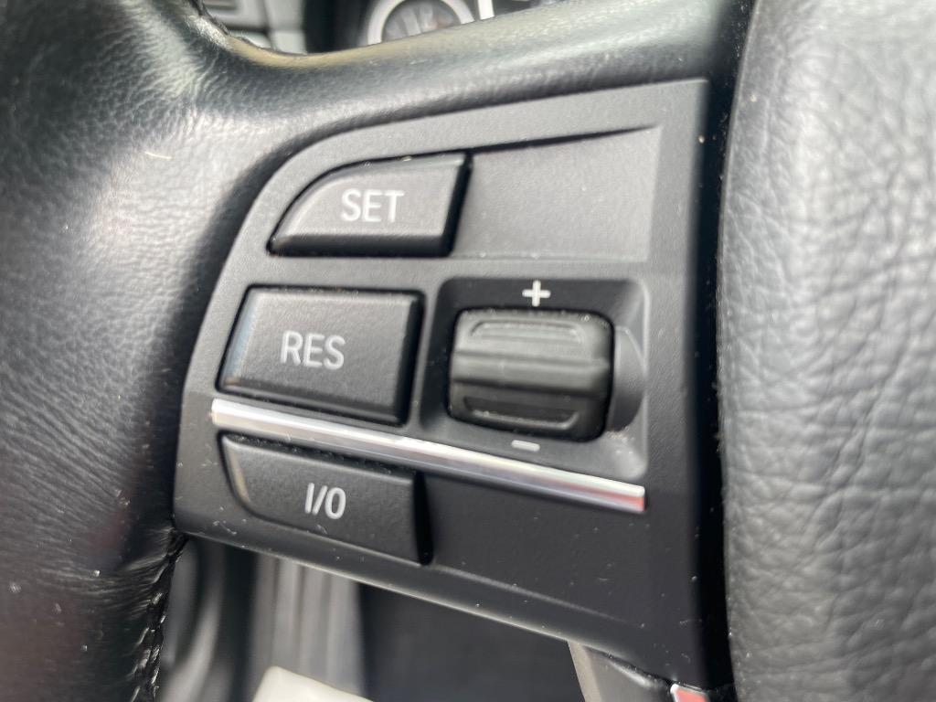 2011 BMW 5 Series 550i - Photo 24