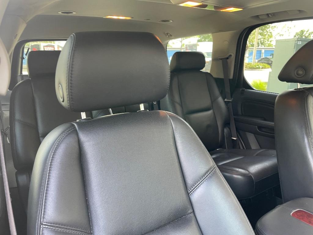 2007 Cadillac Escalade Base - Photo 31