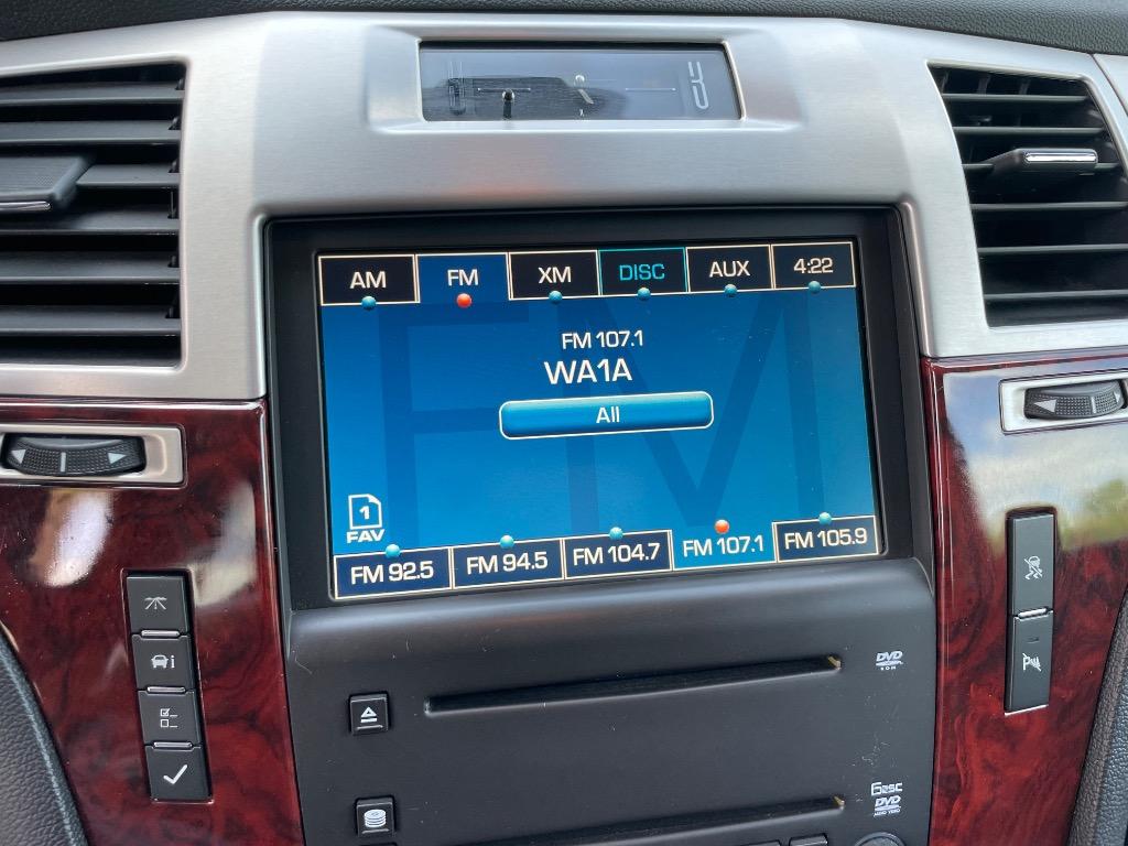 2007 Cadillac Escalade Base - Photo 17