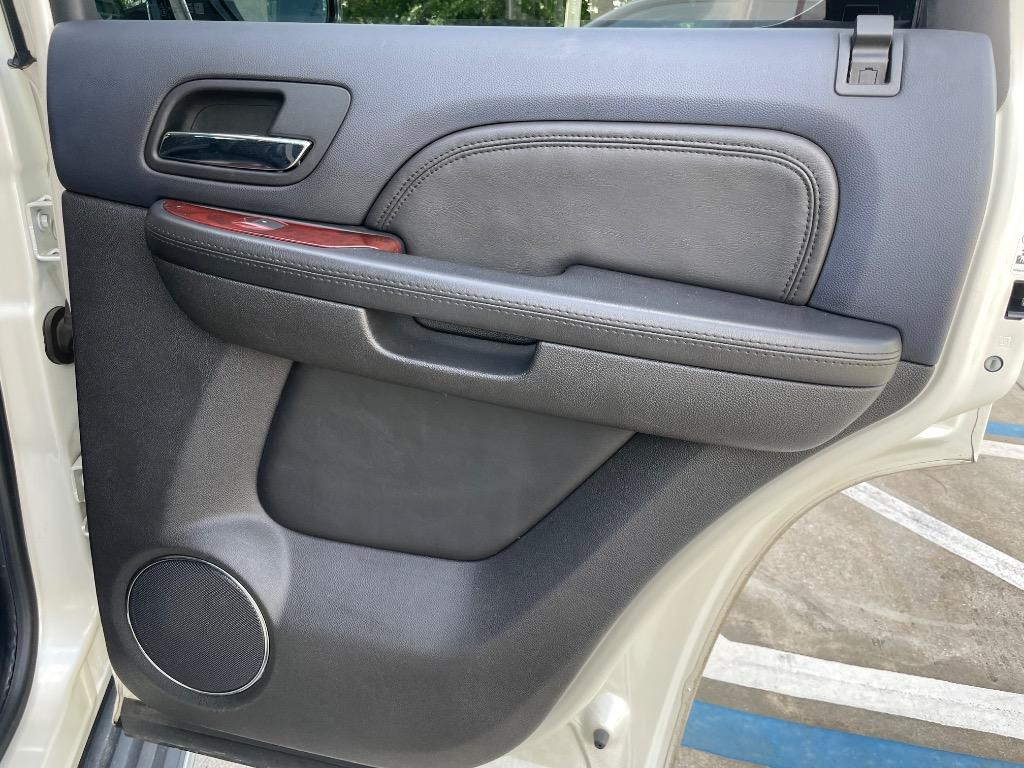2007 Cadillac Escalade Base - Photo 26
