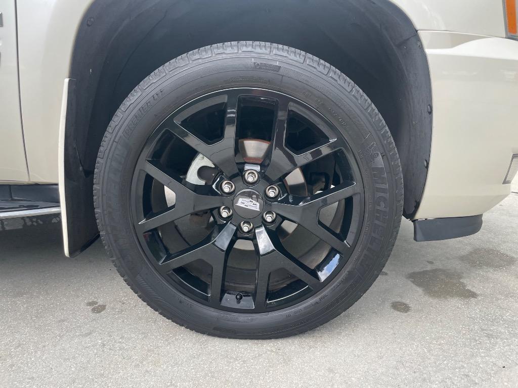 2007 Cadillac Escalade Base - Photo 32