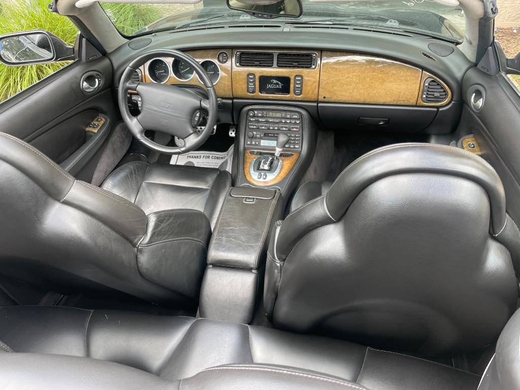 2002 Jaguar XK Series XKR Convertible - Photo 30